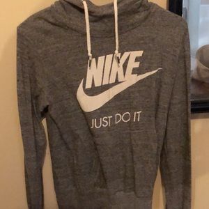 Nike pullover